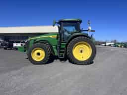 2025 John Deere 8R 340 Image