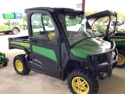 2021 John Deere 835M Image