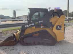 2022 John Deere 317G Image