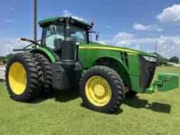 2015 John Deere 8245R Image