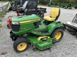 2013 John Deere X758 Image