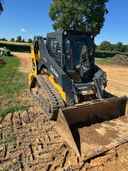 2022 John Deere 317G Image