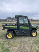 2018 John Deere XUV835R Image