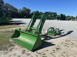 2022 John Deere 640R Image