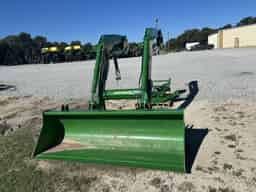2022 John Deere 640R Image