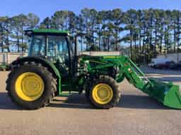 2022 John Deere 5115M Image