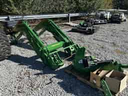 2022 John Deere 640R Image