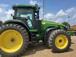 2024 John Deere 8R 340 Image