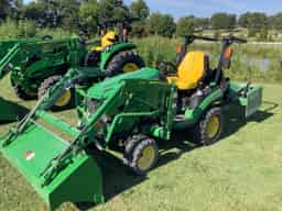 2021 John Deere 1025R Image