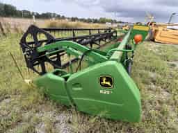 2014 John Deere 625F Image