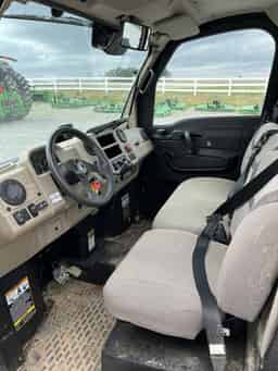 2022 John Deere 835R Image