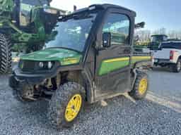 2018 John Deere XUV 835M Image