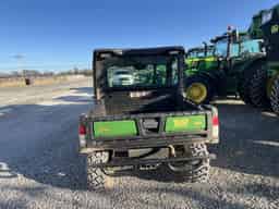 2018 John Deere XUV 835M Image