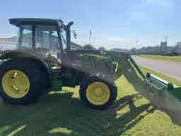 2022 John Deere 5115M Image
