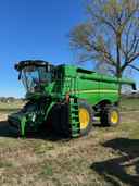 2023 John Deere S780 Image