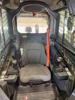 2023 John Deere 333G Image