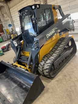 2023 John Deere 333G Image