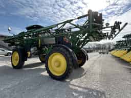 2015 John Deere R4030 Image