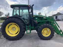 2023 John Deere 6120E Image