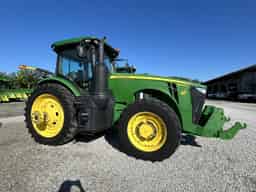 2017 John Deere 8245R Image