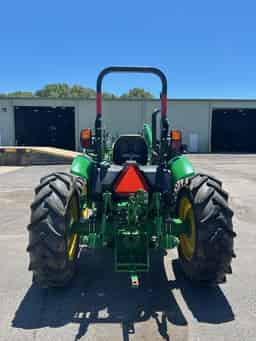 2022 John Deere 5055E Image