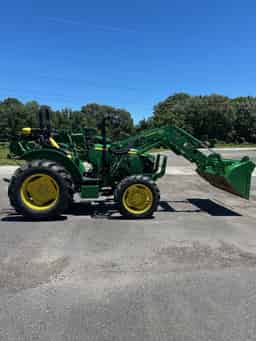 2022 John Deere 5055E Image