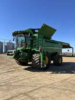 2023 John Deere S790 Image