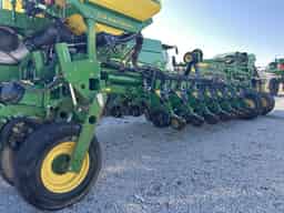 2008 John Deere 1770NT CCS Image