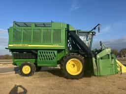 2005 John Deere 9996 Image