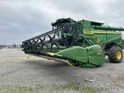 2011 John Deere 630F Image