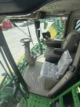 2024 John Deere CP770 Image