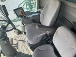 2014 John Deere S680 Image