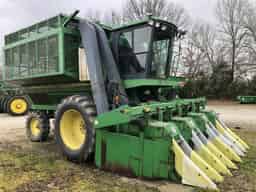 1996 John Deere 9965 Image
