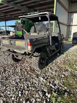 2019 John Deere 835M Image