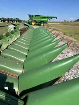 2020 John Deere 718C Image