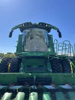 2024 John Deere S780 Image