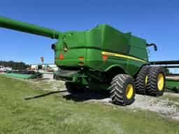 2024 John Deere S780 Image
