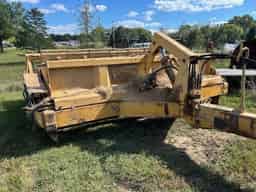 2001 Cameco 855 Image