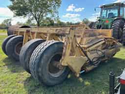 2001 Cameco 855 Image