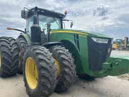 2017 John Deere 8400R Image