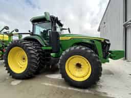 2022 John Deere 8R 370 Image