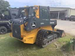 2021 John Deere 325G Image