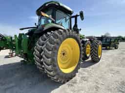2024 John Deere 8R 230 Image