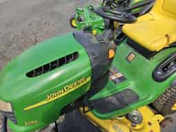 2003 John Deere L130 Image