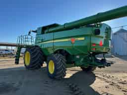 2023 John Deere S790 Image