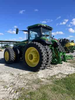 2023 John Deere 8R 310 Image