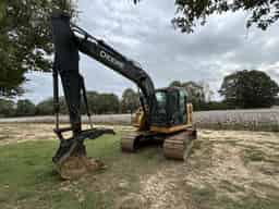 2018 John Deere 135G Image