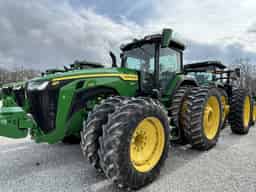 2022 John Deere 8R 370 Image