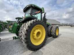 2022 John Deere 8R 370 Image