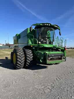 2021 John Deere S780 Image
